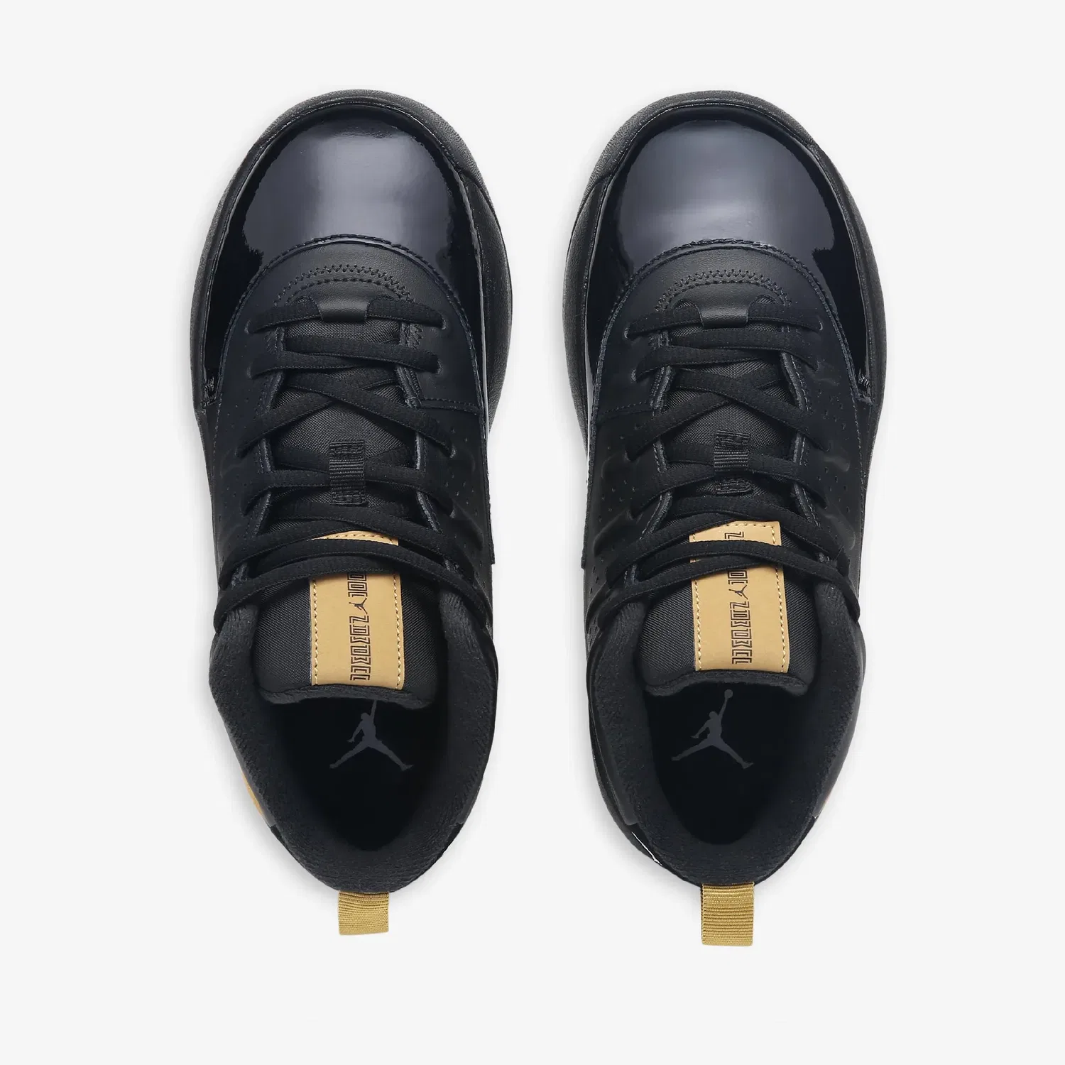Детские кроссовки Max Aura 7 Mid Jordan, Black/Gold — фото 3