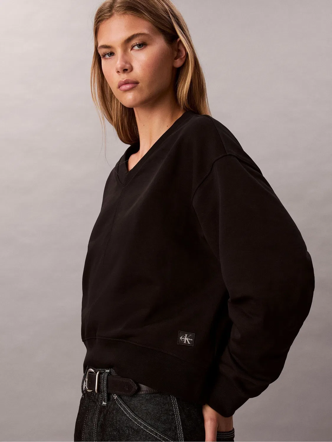 Свитшот с длинным рукавом Calvin Klein, черный — фото 4