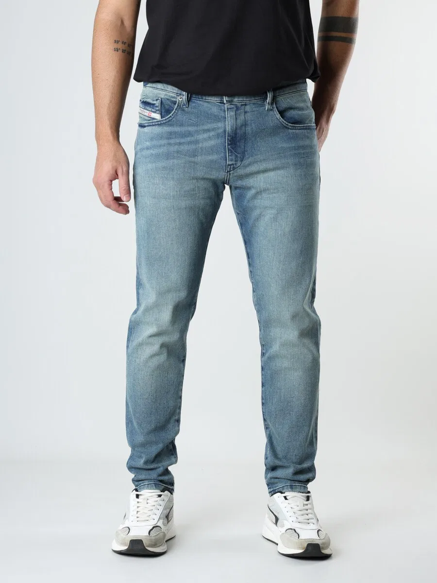 Джинсы DIESEL Slim fit '2019 D-STRUKT' цвета Cyan Blue — фото 2