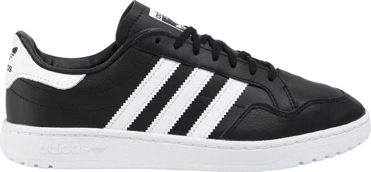 

Кроссовки Adidas Team Court, черный