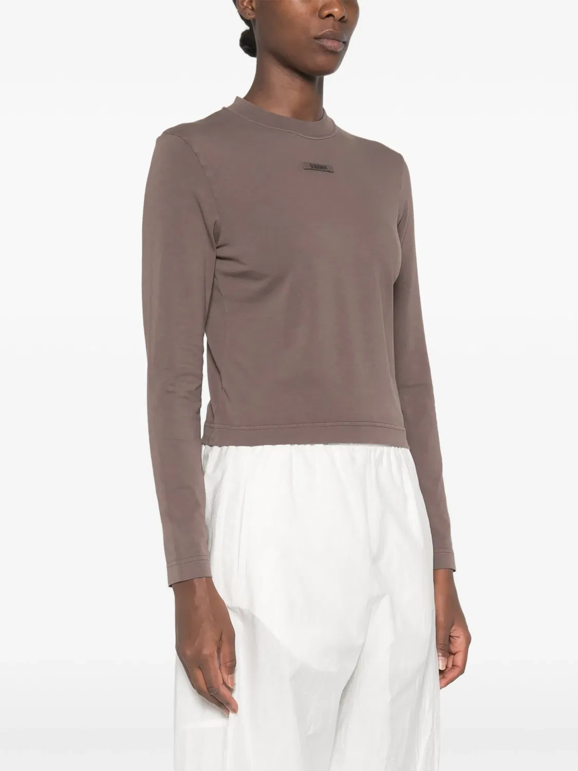 Футболка с длинными рукавами и нашивкой-логотипом Jacquemus, коричневый — фото 3