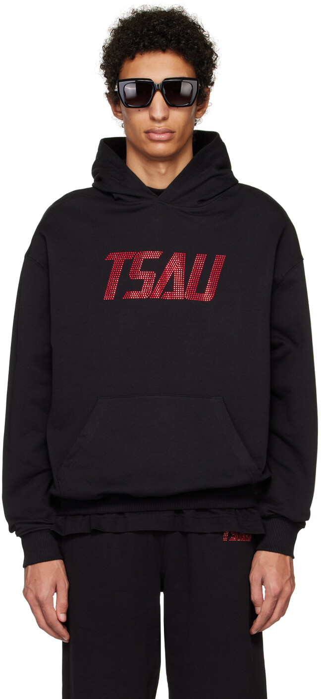 

Черный худи с аппликацией TSAU