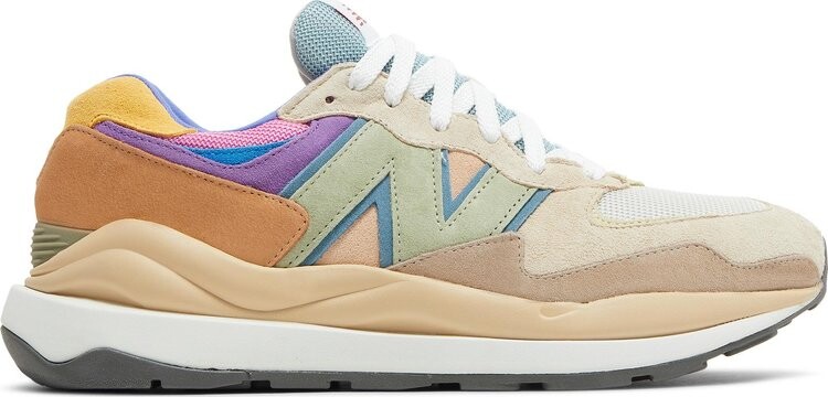 

Кроссовки New Balance 57/40 'Calm Taupe Vibrant Apricot', серый
