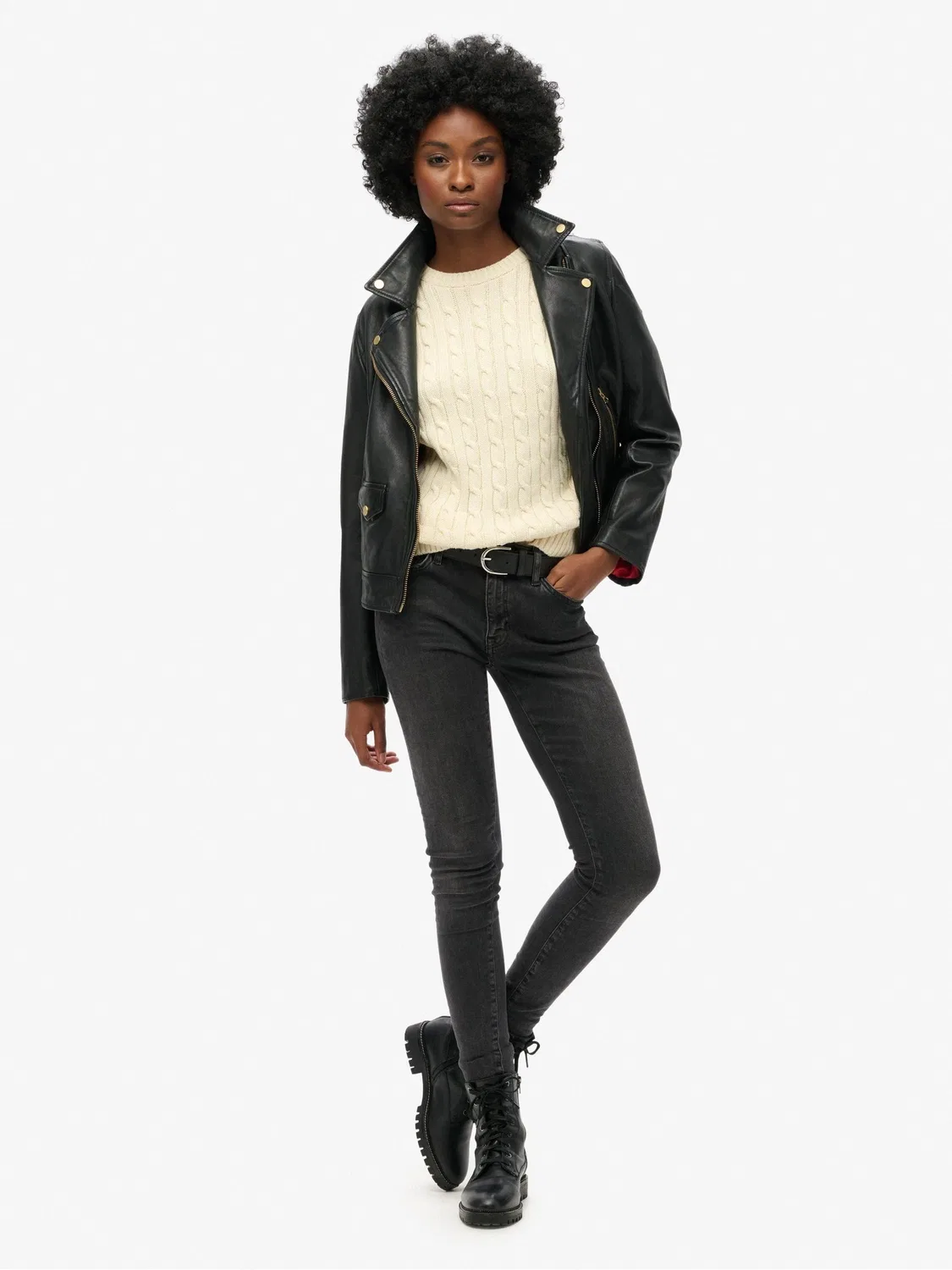 Джемпер свободного кроя с кабельной вязкой Slouchy Cable Knit Superdry, белый — фото 4