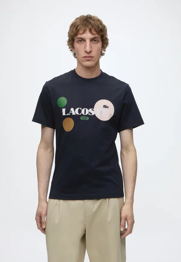Футболка Lacoste унисекс с принтом, темно-синяя