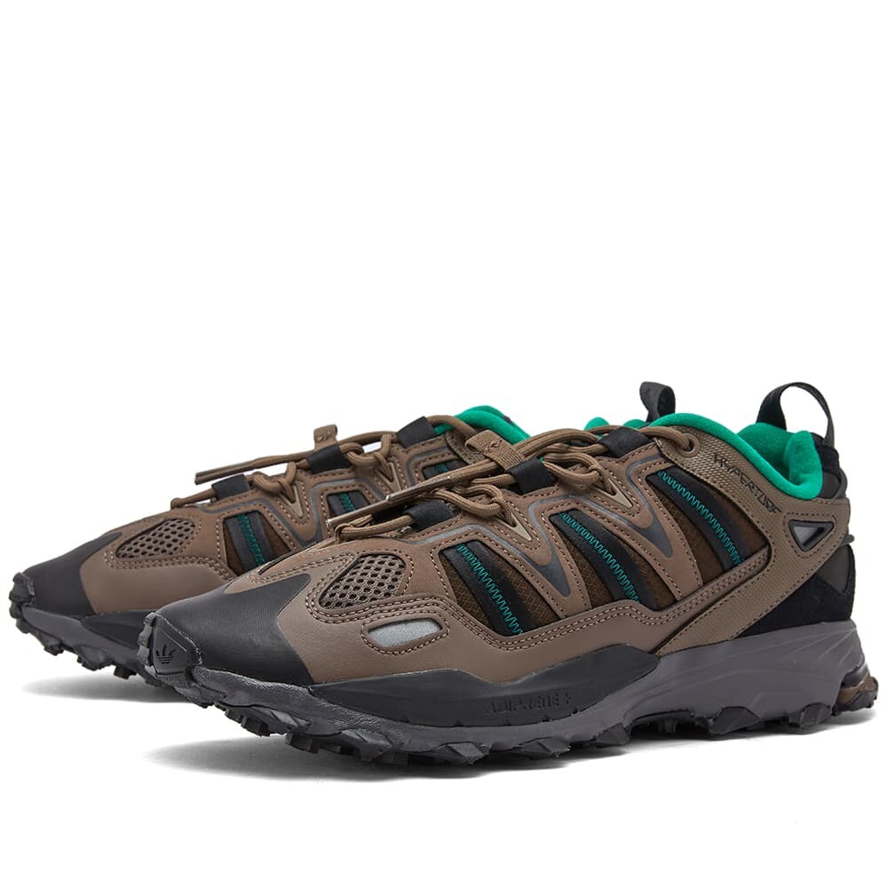 

Кроссовки Adidas Hyperturf, коричневый/черный