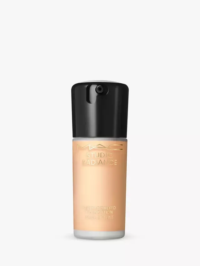 Тональная основа Studio Radiance Serum-Powered MAC, Nc16