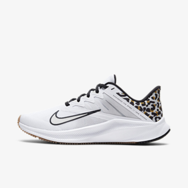 

Кроссовки квест 3 Nike