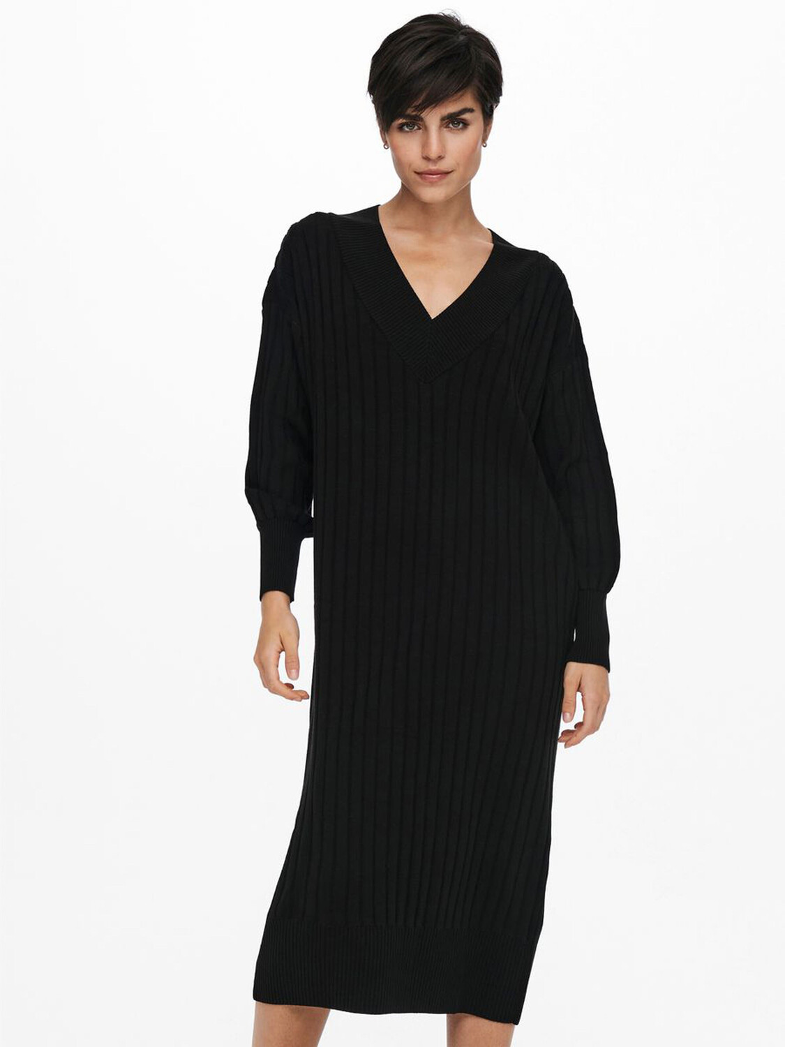 

Платье ONLY Oversized Langarm Strick ONLNEW TESSA, черный