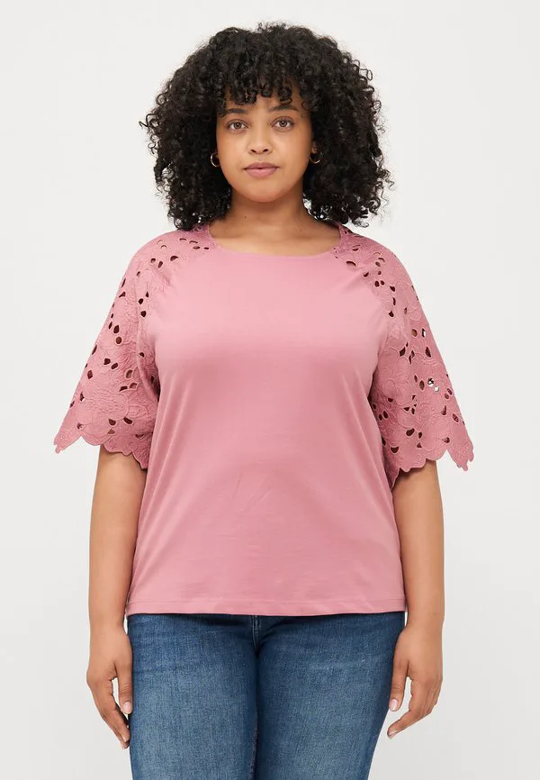 

Футболка с принтом carlina o на воротнике Only Carmakoma, Mesa Rose, Розовый, Футболка с принтом carlina o на воротнике Only Carmakoma, Mesa Rose