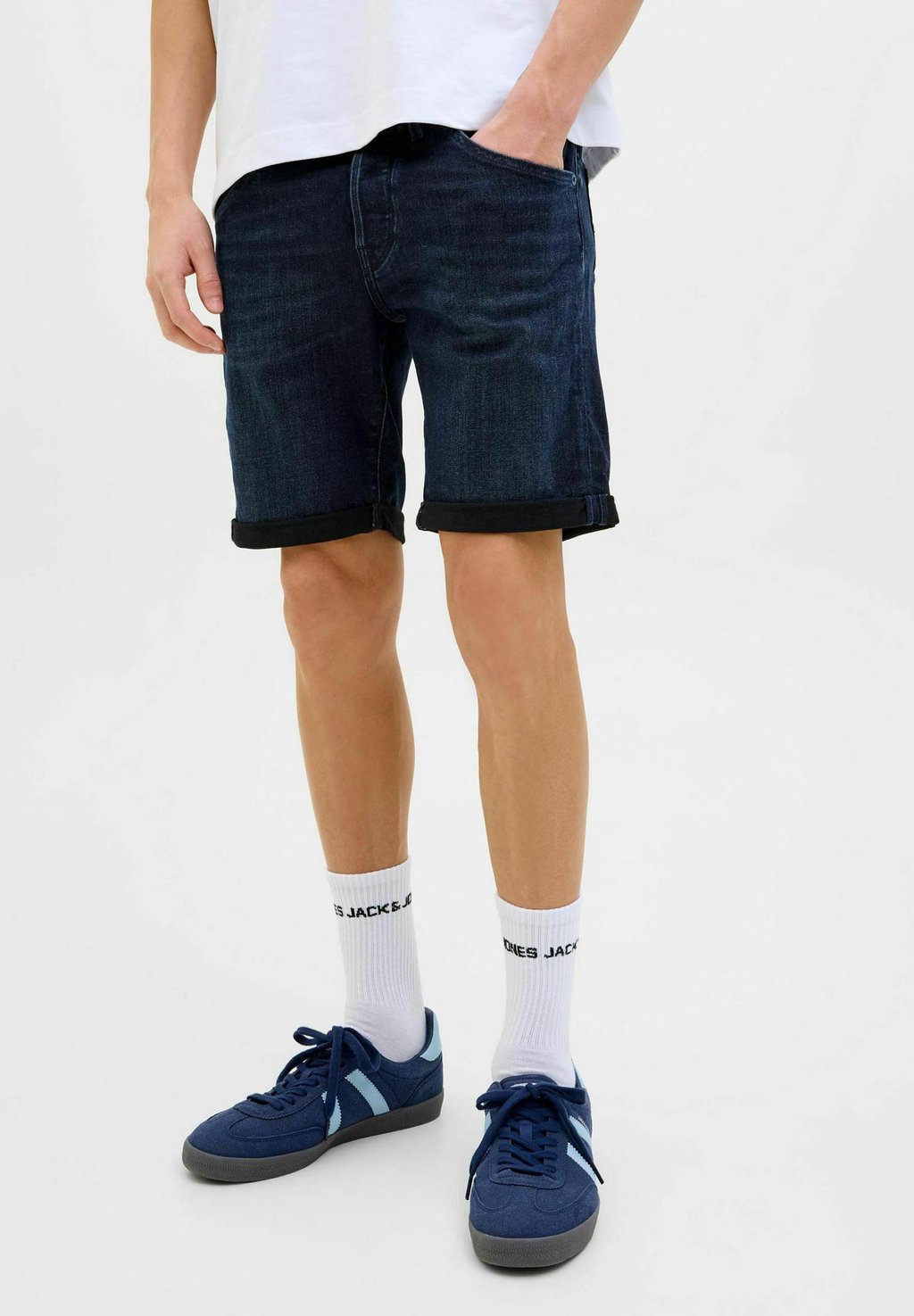 

Джинсовые шорты JJIRICK JJFOX Jack & Jones, темно-синий