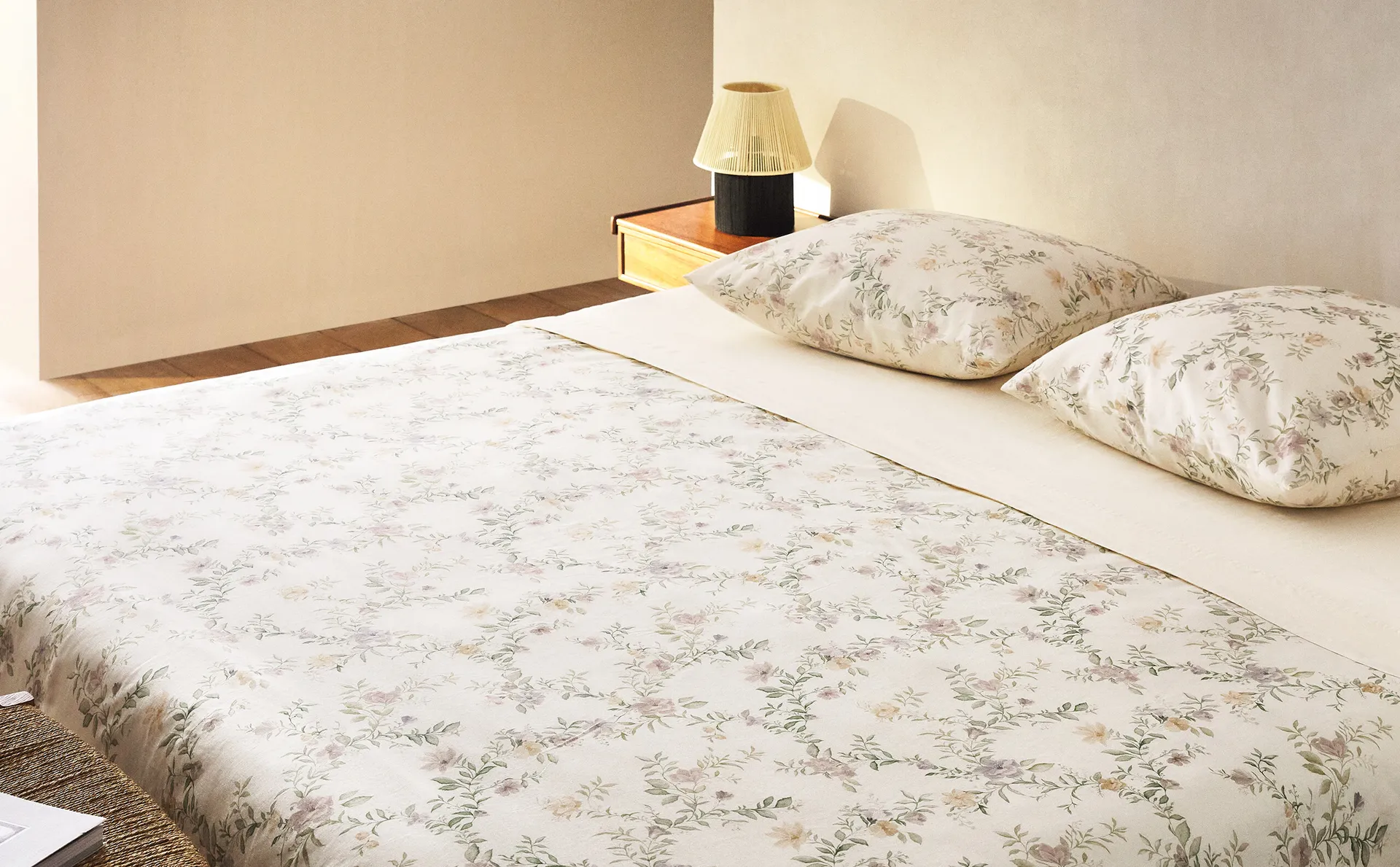 

Пододеяльник с цветочным принтом Zara Home, цвет Oyster White