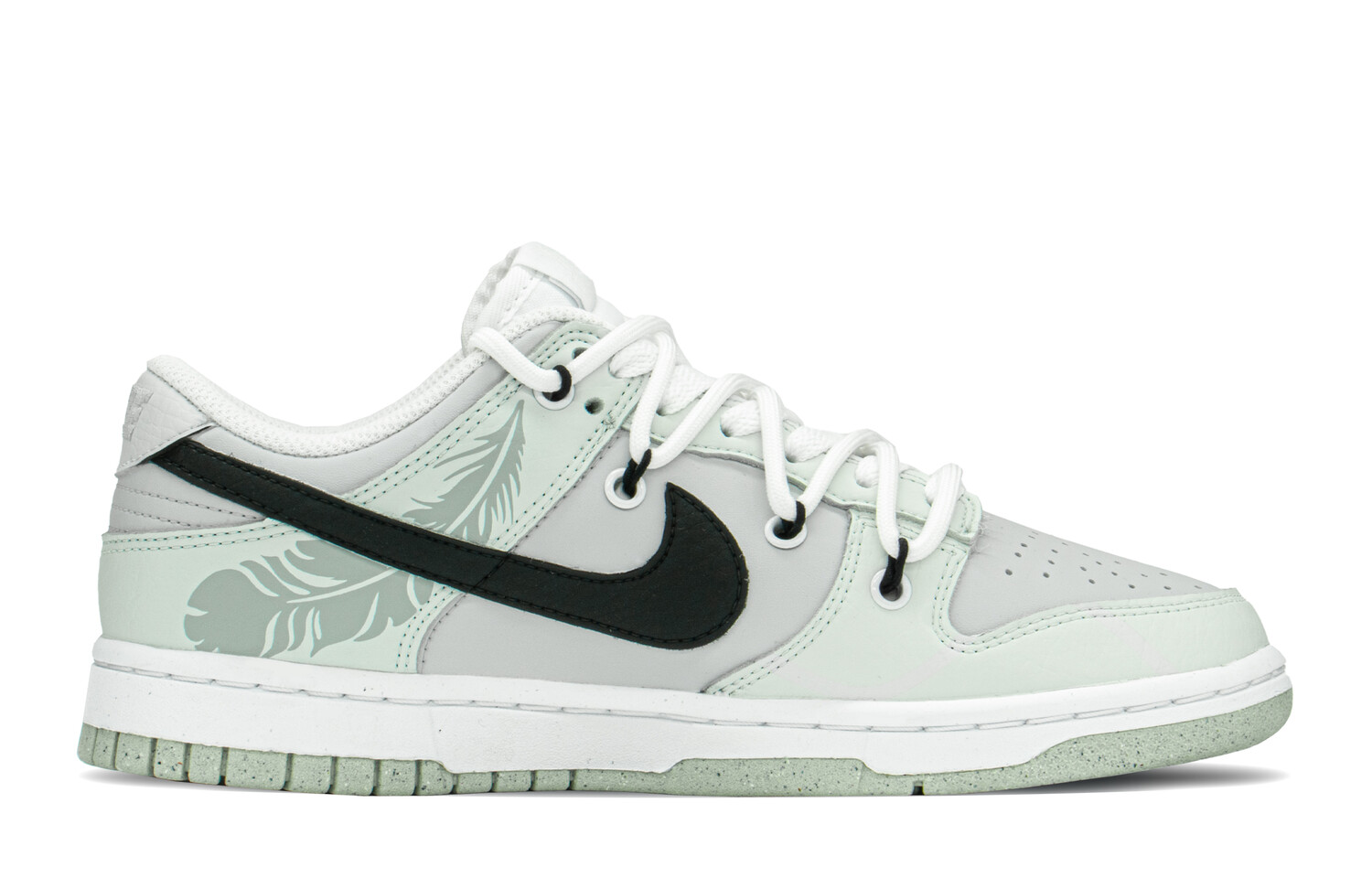 

Кроссовки Nike Dunk Skateboard Shoes Women's Low-Top Green Black