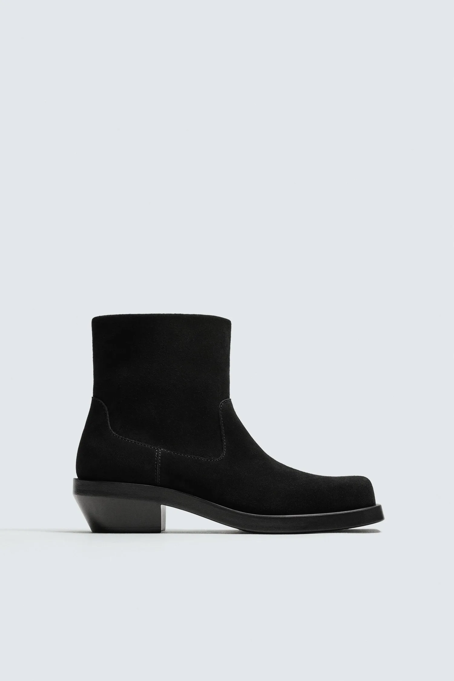 Ковбойские сапоги Zara из кожи и замши, черные — фото 4