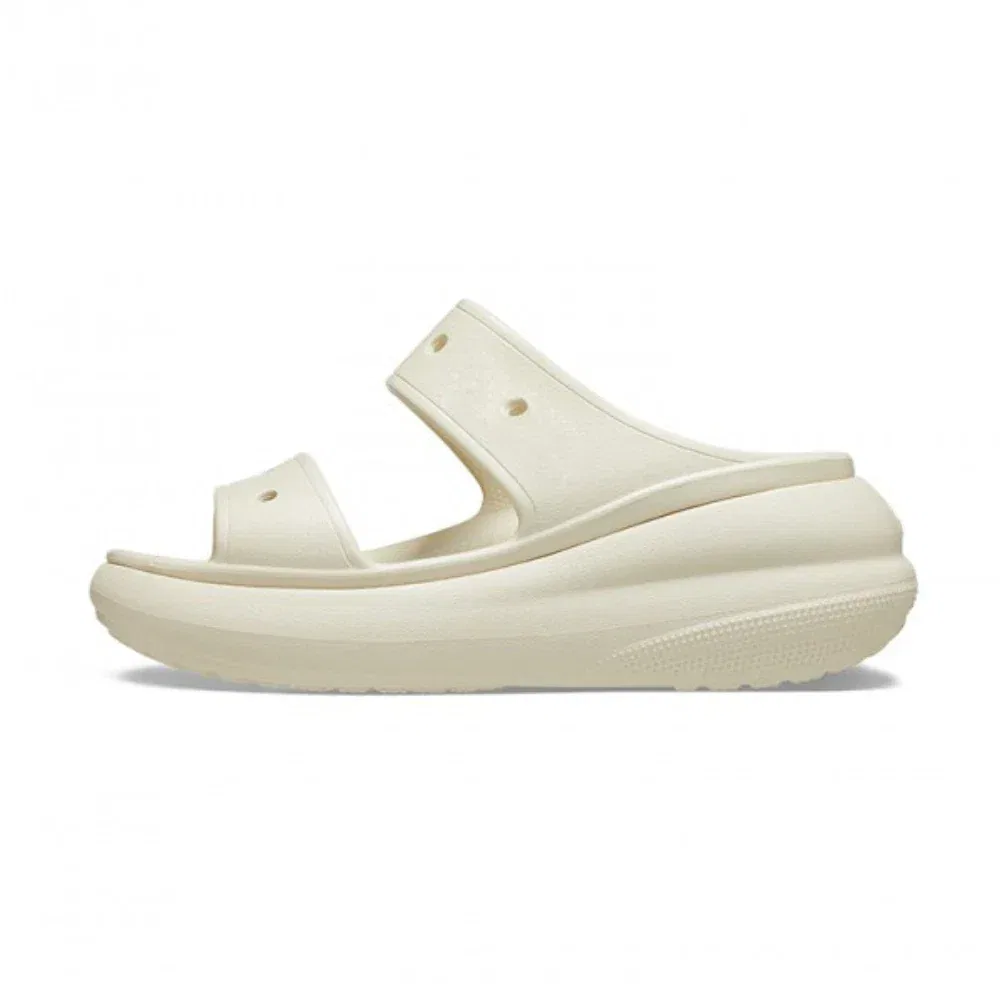 Сандалии Crocs Classic Crush 207670-2Y2 с открытой подошвой и платформой, модель JAX1188, бежевый — фото 3
