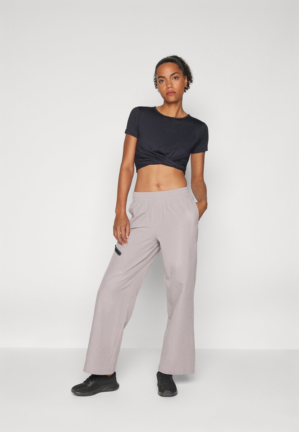 

Уличные брюки UNSTOPPABLE PANT Under Armour, серый