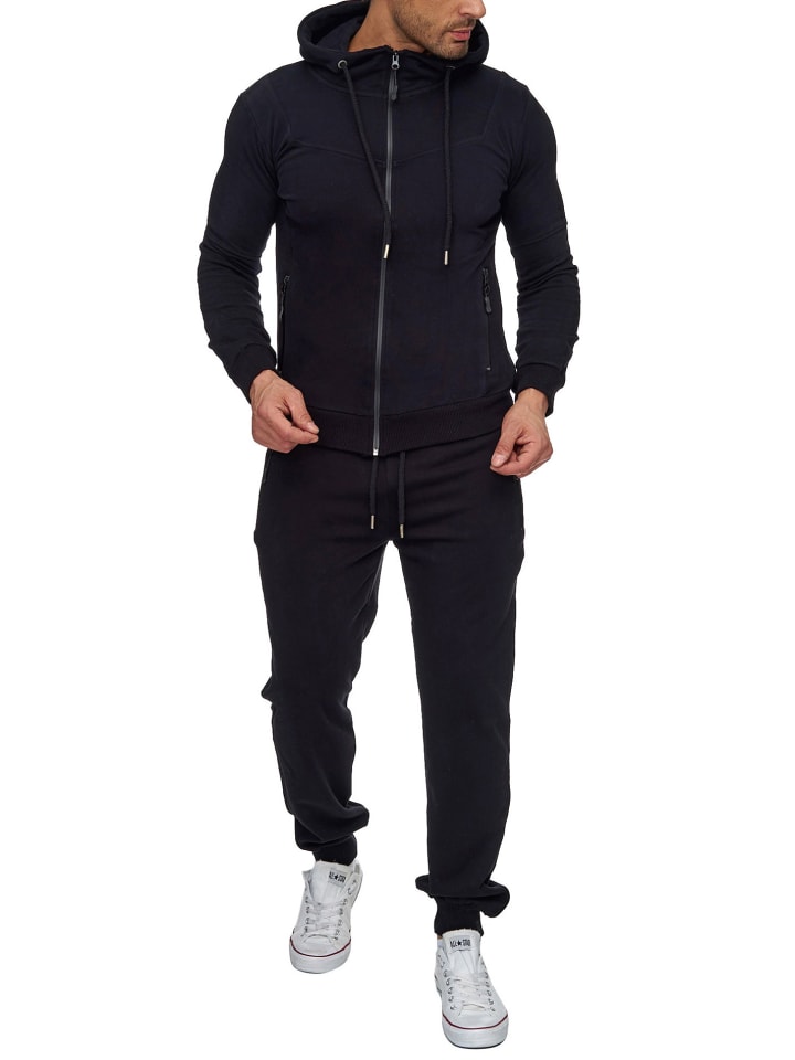 

RESLAD Базовый спортивный костюм черного цвета