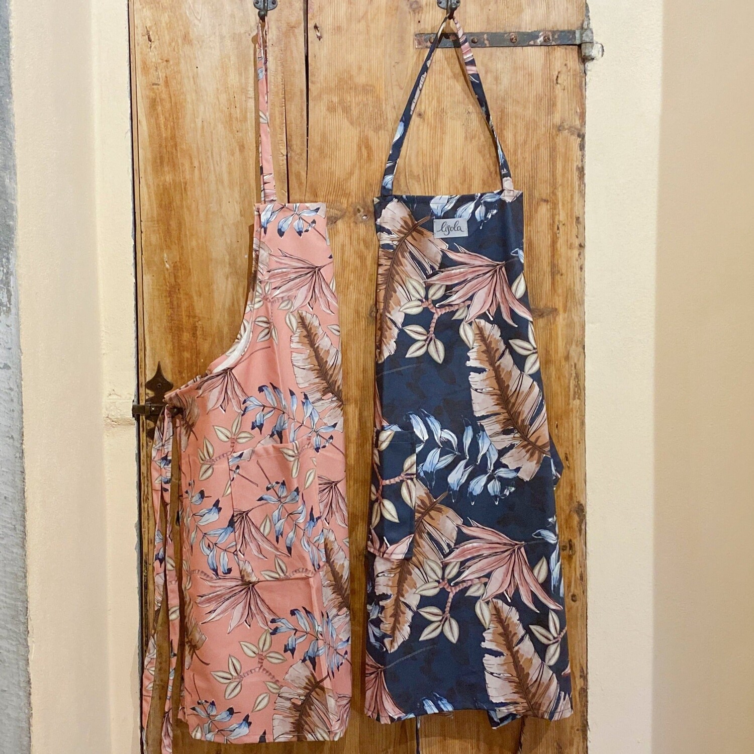 

Фартук с нагрудником из чистого хлопка с цветочным узором - Gilda Lisola, цвет Rosa