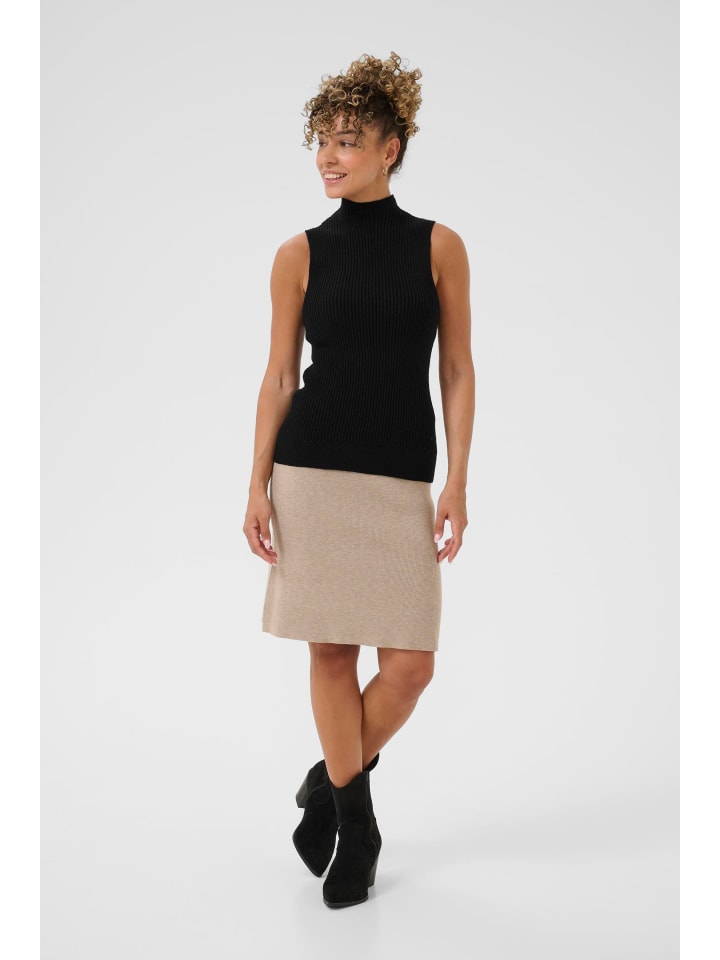 

Блузка без рукавов CRDela Slim fit в цвете Pitch Black Cream