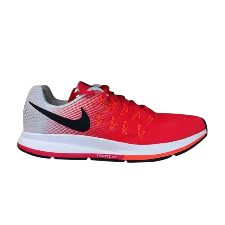 

Кроссовки Nike Air Zoom Pegasus 33, красный
