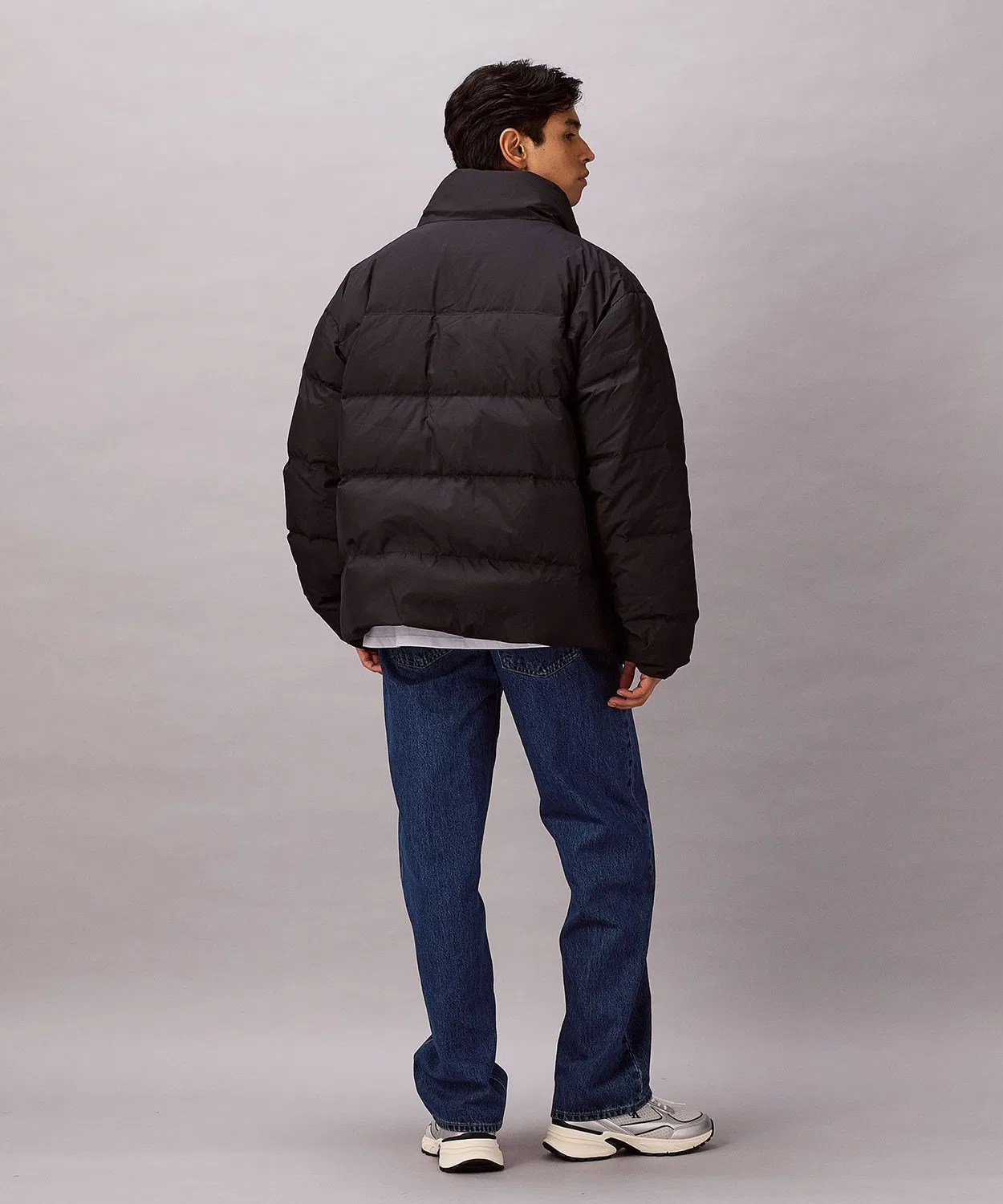Пуховик Calvin Klein Jeans черный — фото 4