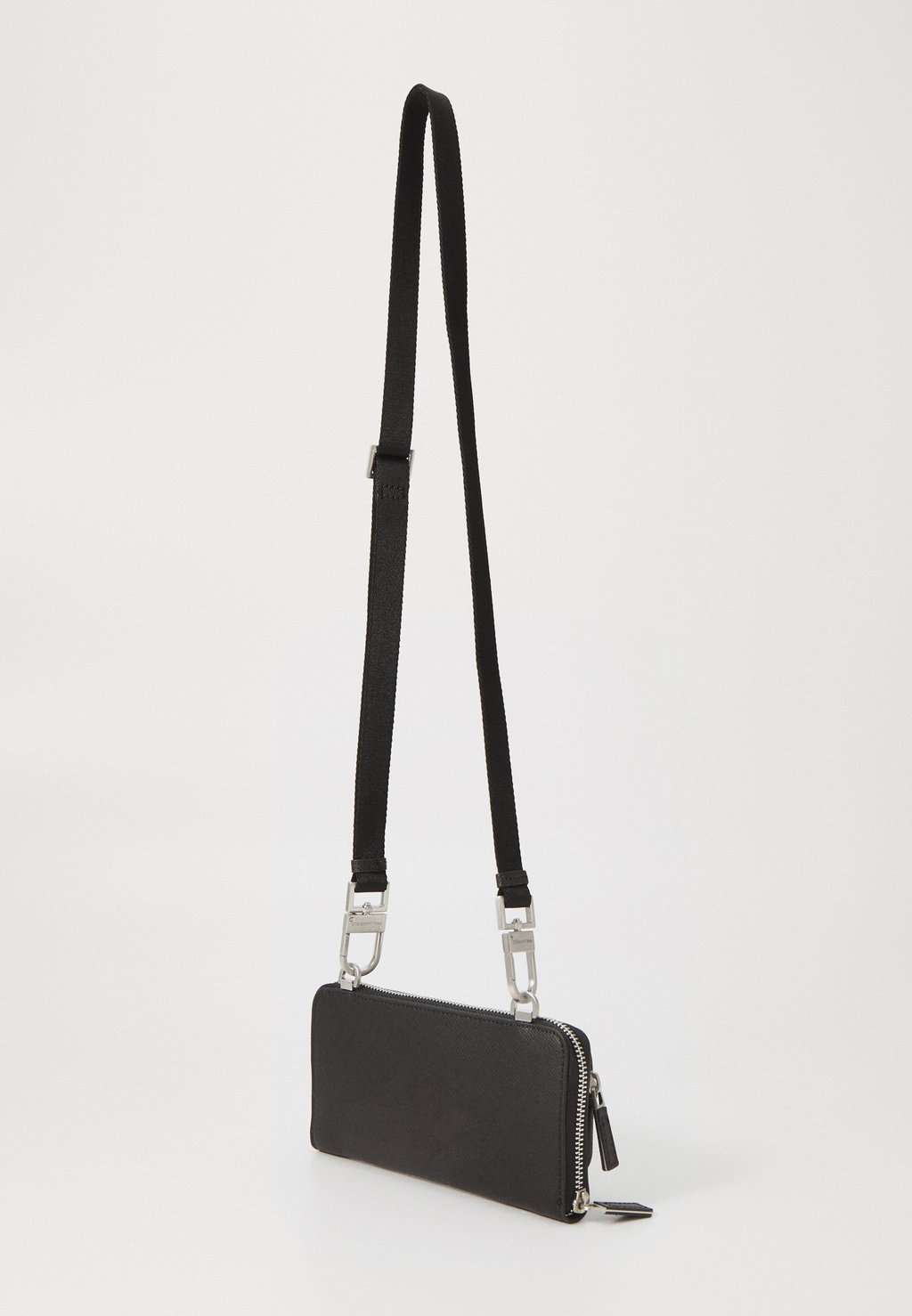 

Сумка через плечо MONOGRAM POUCH KARL LAGERFELD, черный