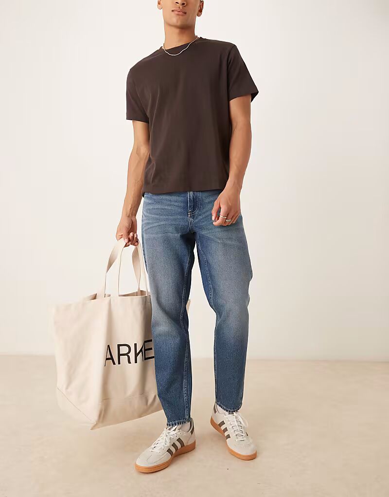 

Зауженные джинсы ASOS DESIGN с винтажным оттенком светло-голубого цвета
