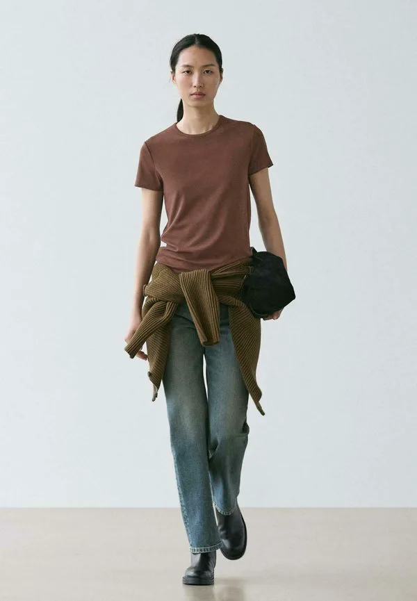 

Базовая футболка с коротким рукавом и круглым вырезом Massimo Dutti, Dark Brown, Коричневый, Базовая футболка с коротким рукавом и круглым вырезом Massimo Dutti, Dark Brown