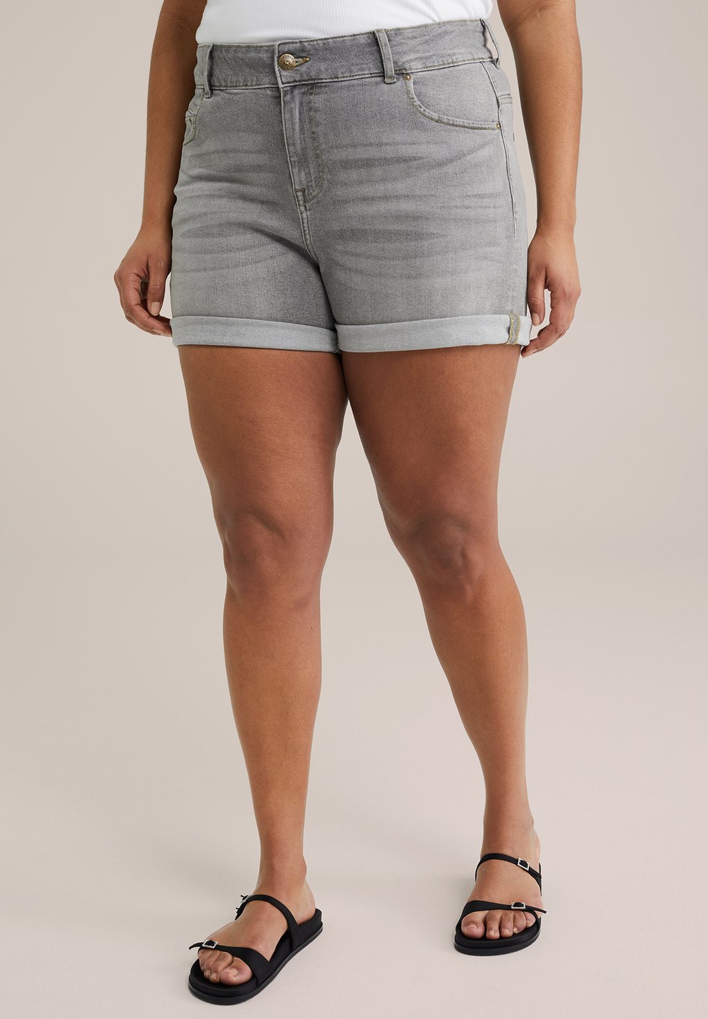 

Джинсовые шорты CURVE WE Fashion, светло-серый