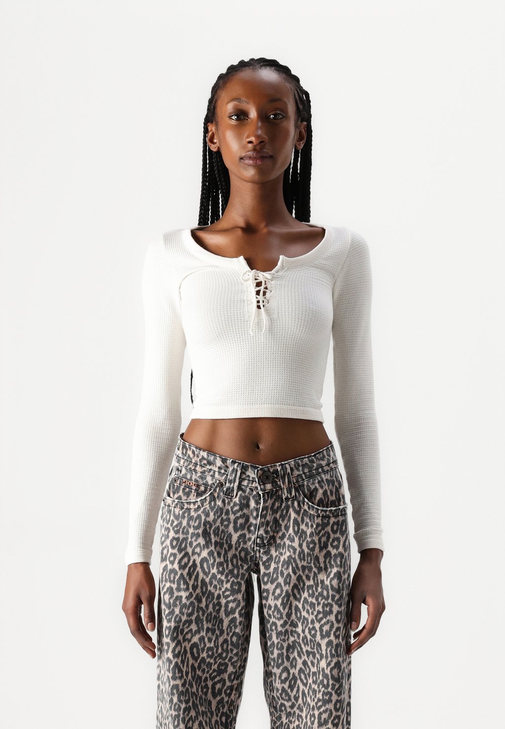 

Топ с длинными рукавами KNOCKOUT BABY BDG Urban Outfitters, молочный