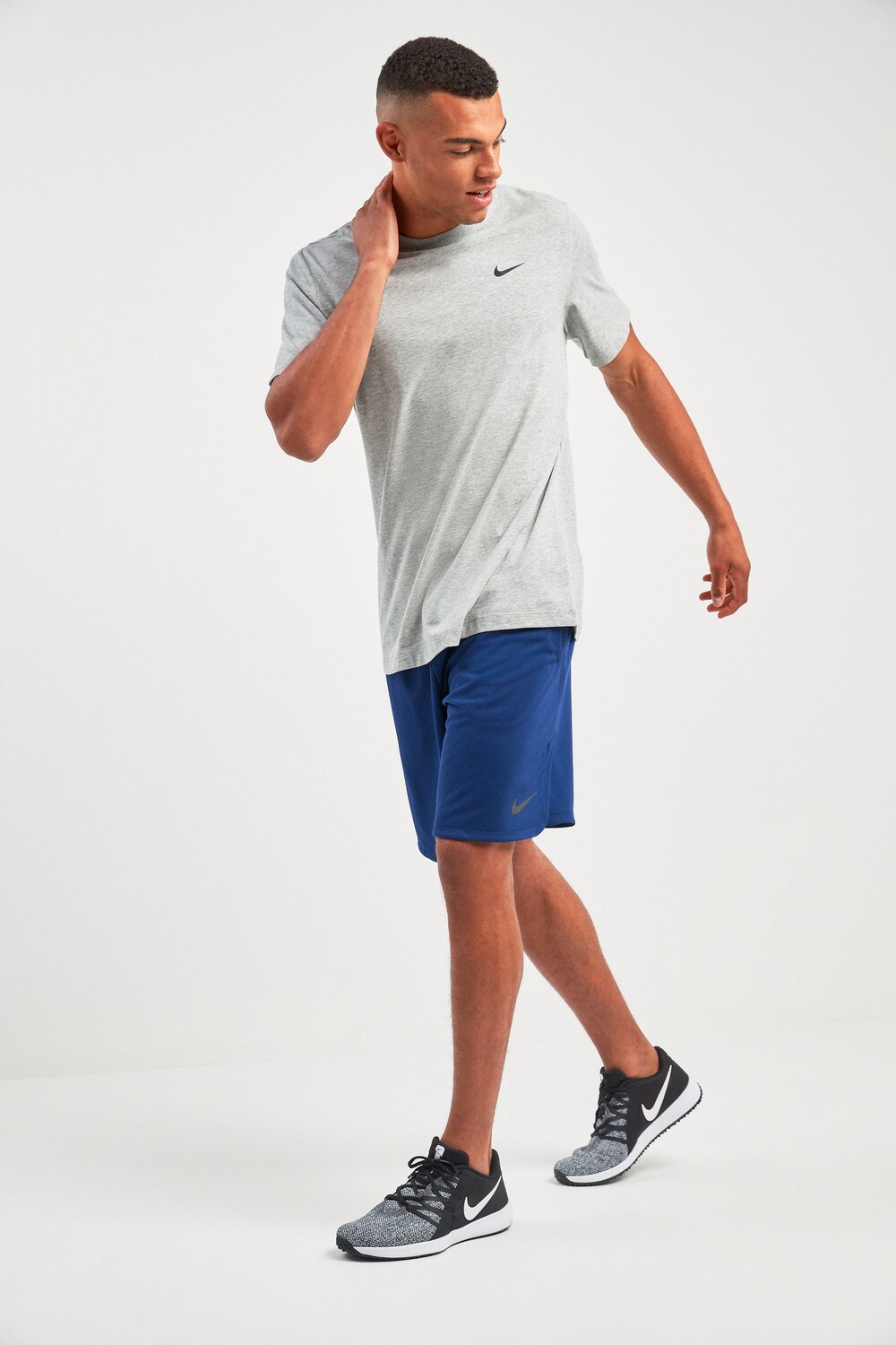 Тренировочная футболка Dri-FIT с короткими рукавами Nike, серый — фото 2