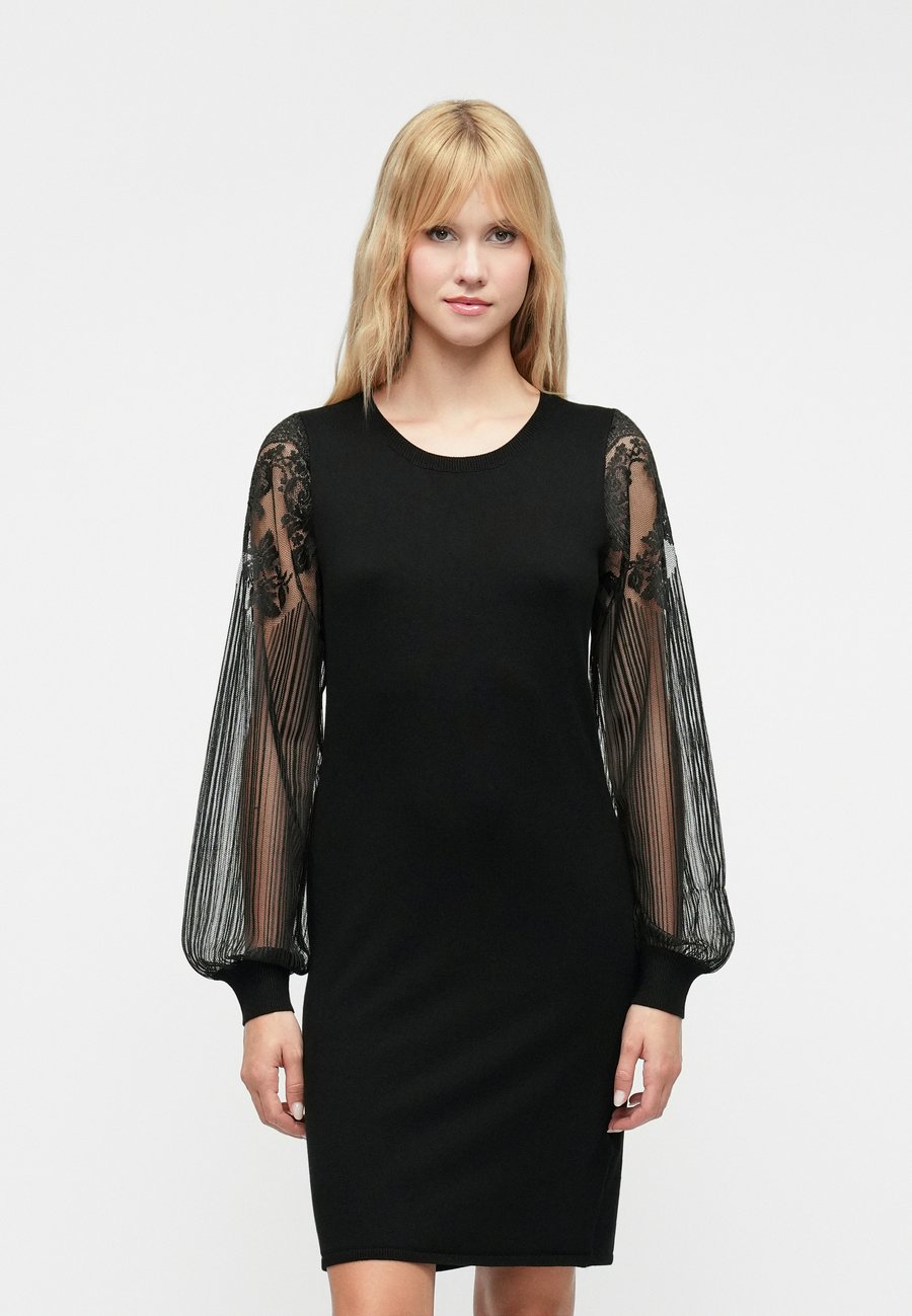 

Платье ONLY ONLLACEY O NECK DRESS, Black Detail:Dtm Lace/Black
