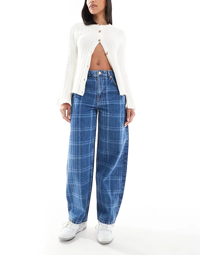 

Джинсы-бочки в клетку ASOS DESIGN