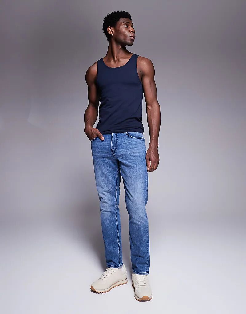 

Узкие джинсы с оттенком в сине-голубой цвет ASOS DESIGN