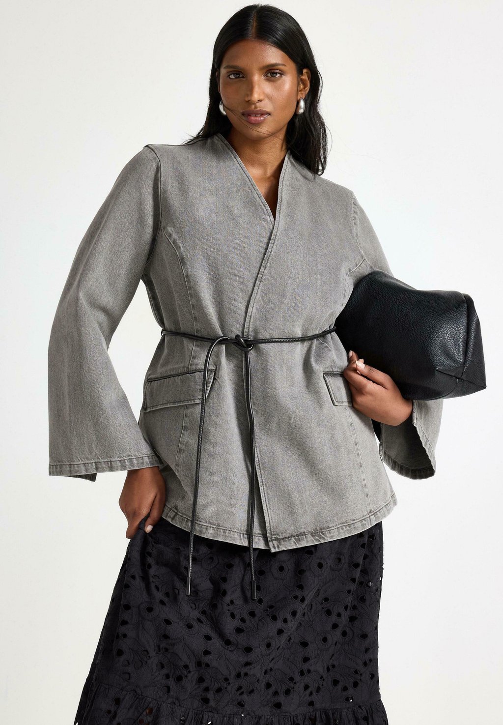 

Джинсовая куртка Lindex, черный