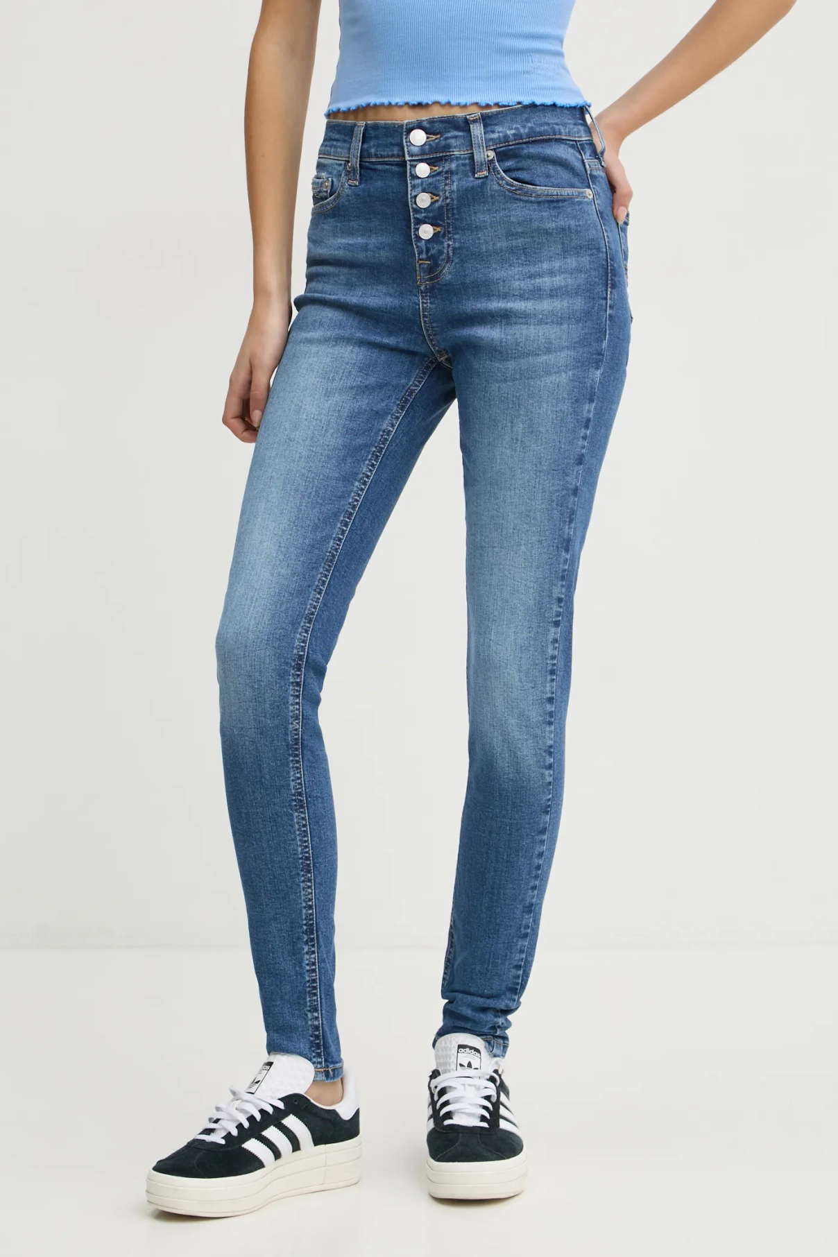 

Джинсы Tommy Jeans, синий