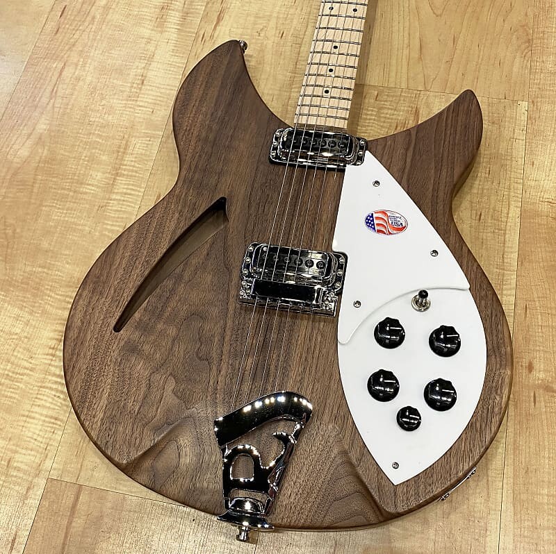 

Электрогитара Rickenbacker 330W 2023 6-string Electric Guitar Walnut