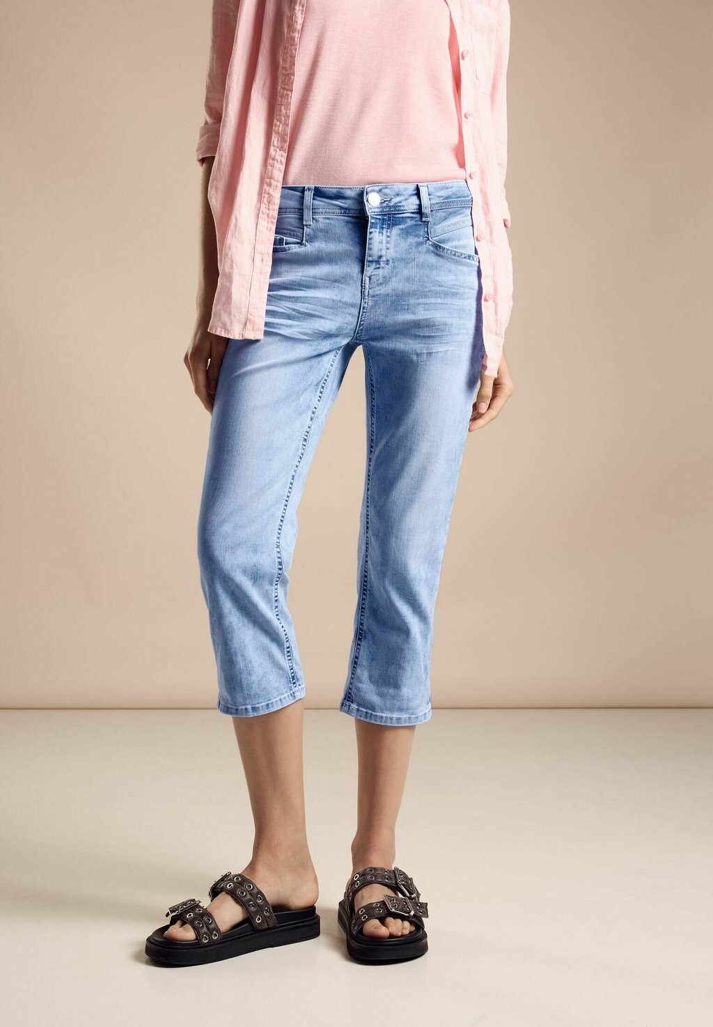 

Джинсовые шорты 3/4 IM CASUAL FIT Street One, синий деним
