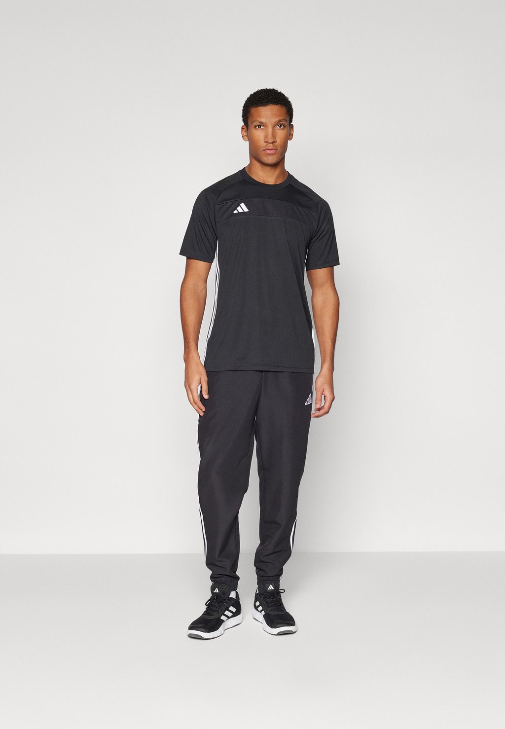 Спортивная футболка adidas Performance, черный — фото 2