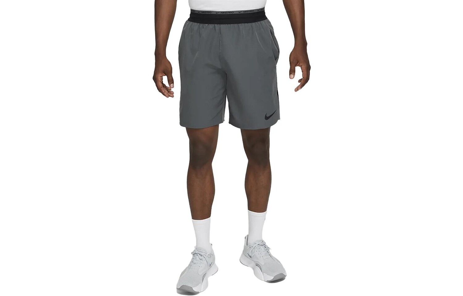 

Повседневные шорты мужские Iron Gray Nike, серый