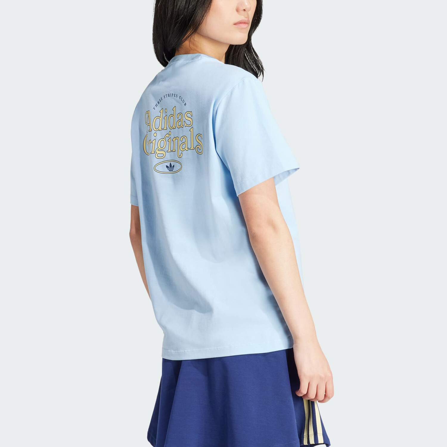 Женская футболка с графическим принтом «Clear Sky» Adidas Originals — фото 3
