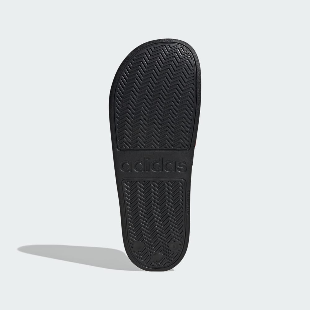 Шлепанцы Adidas Adilette Shower Manchester United Slides, цвет Core Black/Red/Cloud White — фото 3