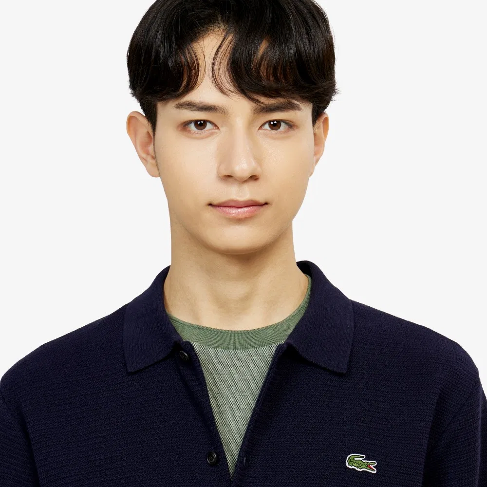 Мужской полурукавный кардиган с ажурным узором тёмно-синий от Lacoste — фото 2