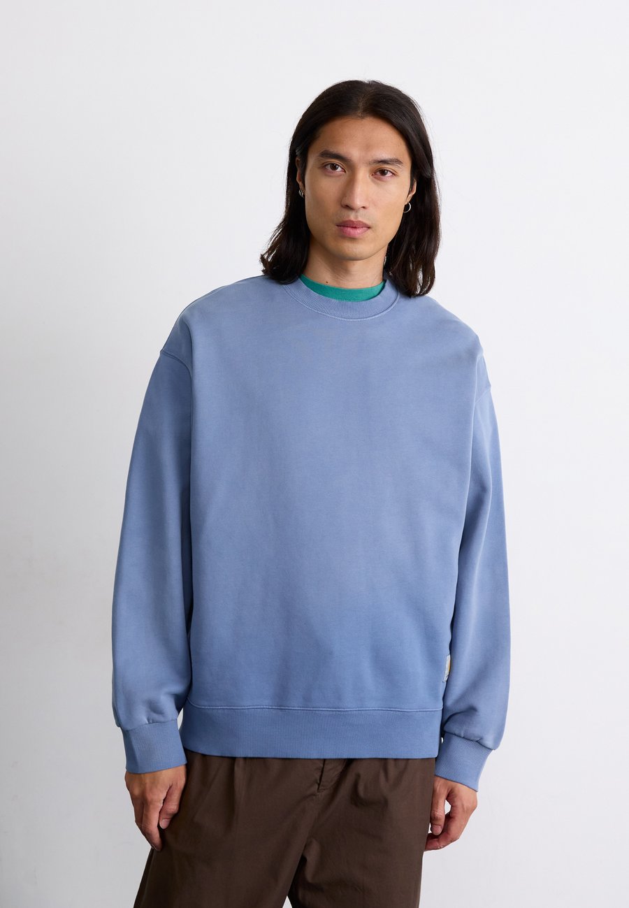 

Толстовка Carhartt WIP HUDSON SWEAT, Sorrent Chalk Wash/Light Blue
