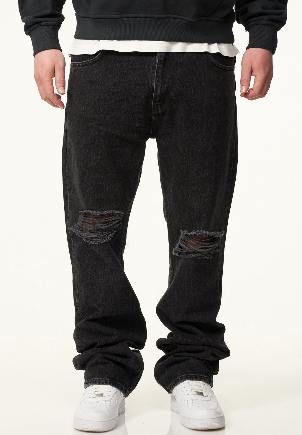 

Джинсы свободного кроя RIPPED JEANS STRAIGHT-FIT MILANO One Redox, черный