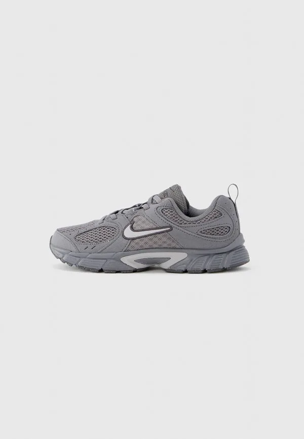 Кроссовки v5 унисекс Nike Sportswear, Pencil Point/Atmosphere Grey/Iron-Coloured