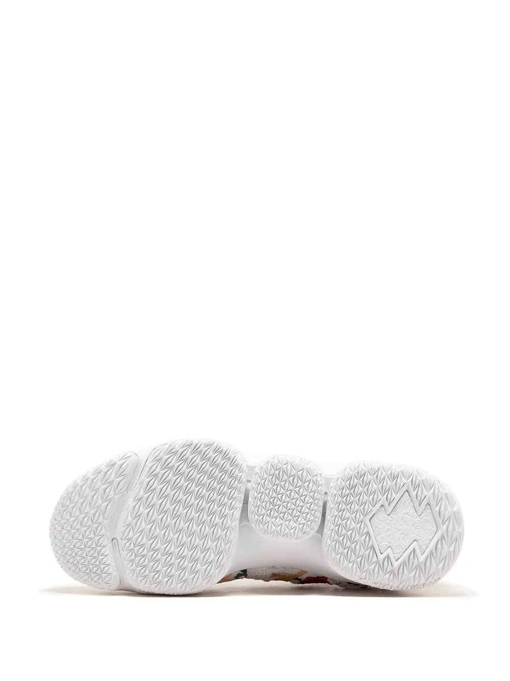 Кроссовки Lebron 15 Perf Nike, белый — фото 4