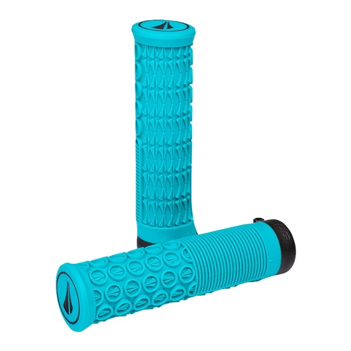 

Трижды 33 захвата Sdg, Turquoise