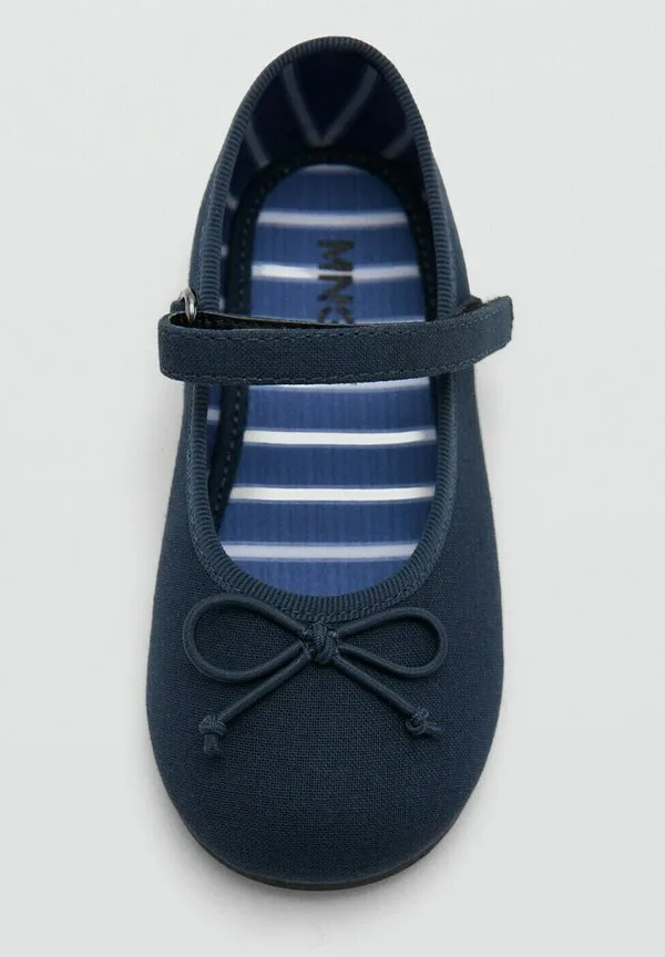 Детские балетки с ремешком на щиколотке Mango Kids, Dark Blue — фото 4