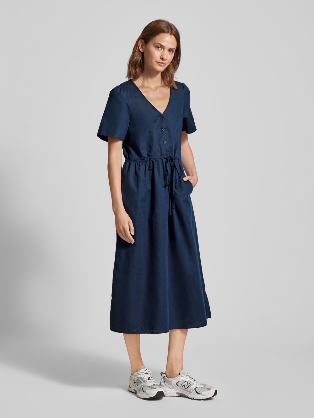 

Платье миди с короткой планкой на пуговицах Marc O'Polo Denim